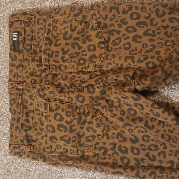 Kut from the Kloth leopard jeans WORN TWICE - Picture 3 of 3